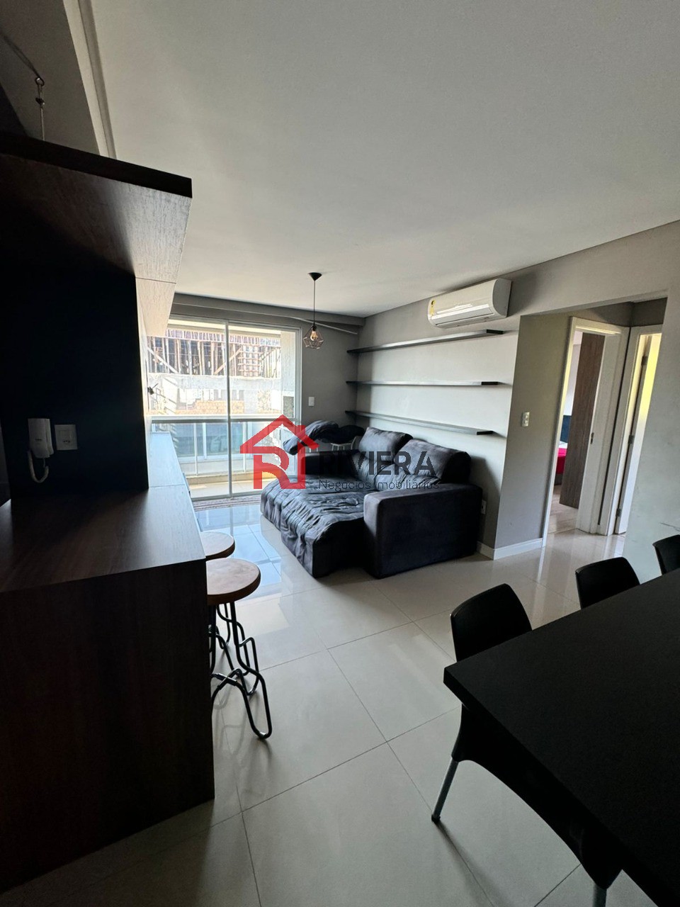 Apartamento à venda com 2 quartos, 65m² - Foto 2