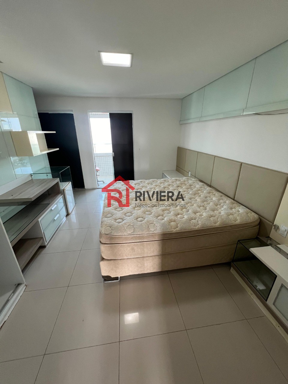 Apartamento para alugar com 4 quartos, 217m² - Foto 9