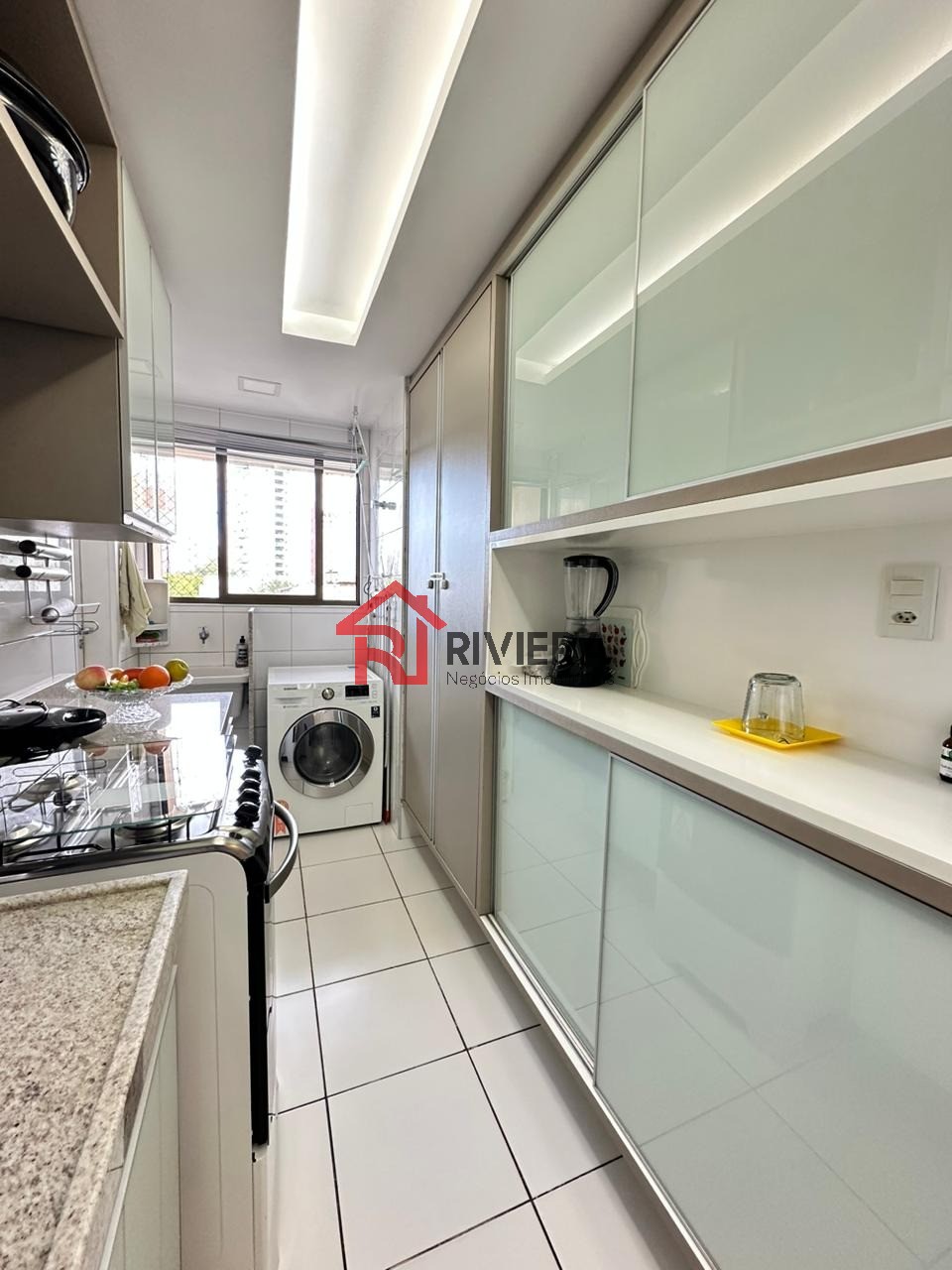 Apartamento à venda com 3 quartos, 116m² - Foto 11