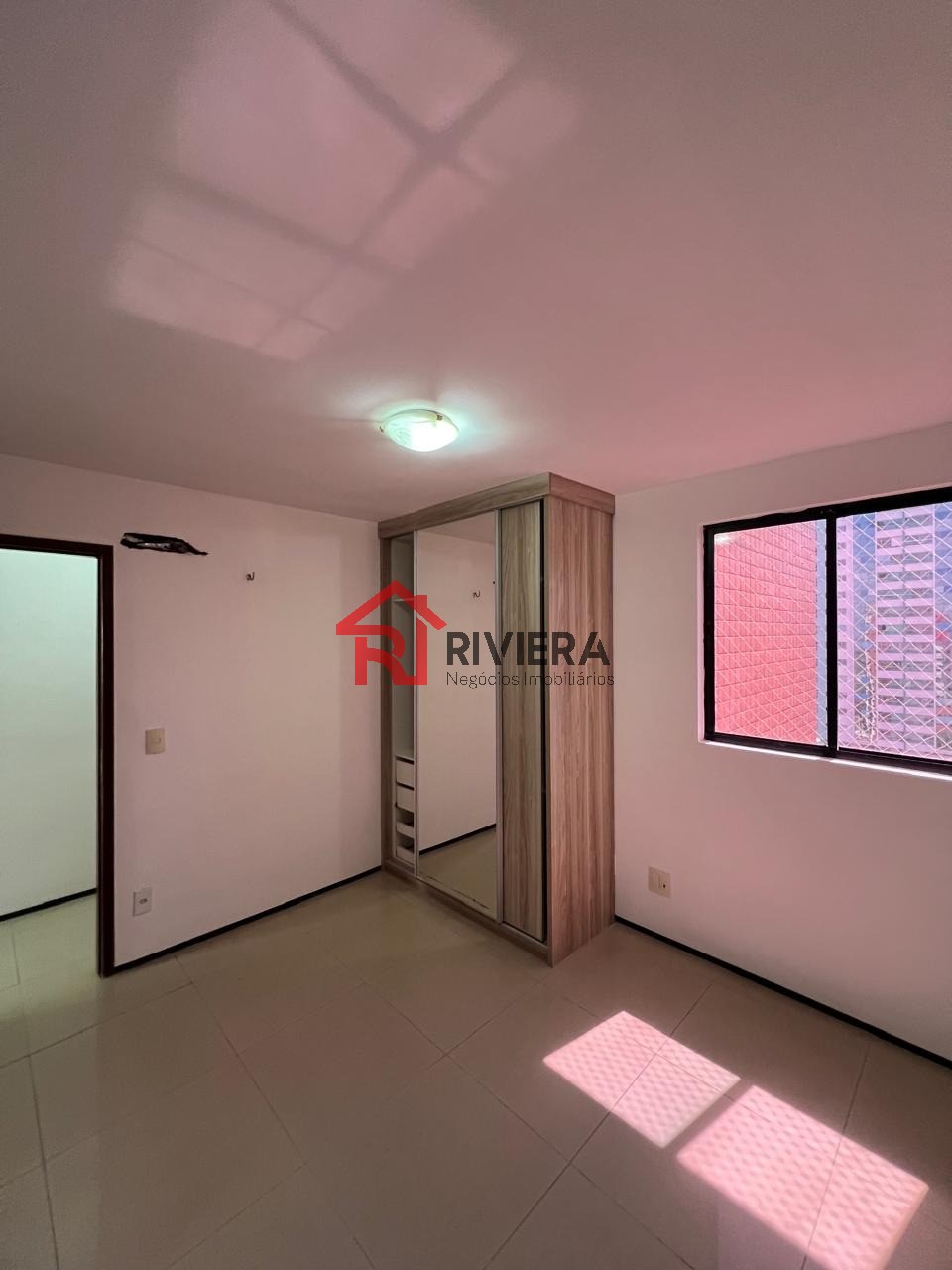 Apartamento à venda com 4 quartos, 210m² - Foto 5