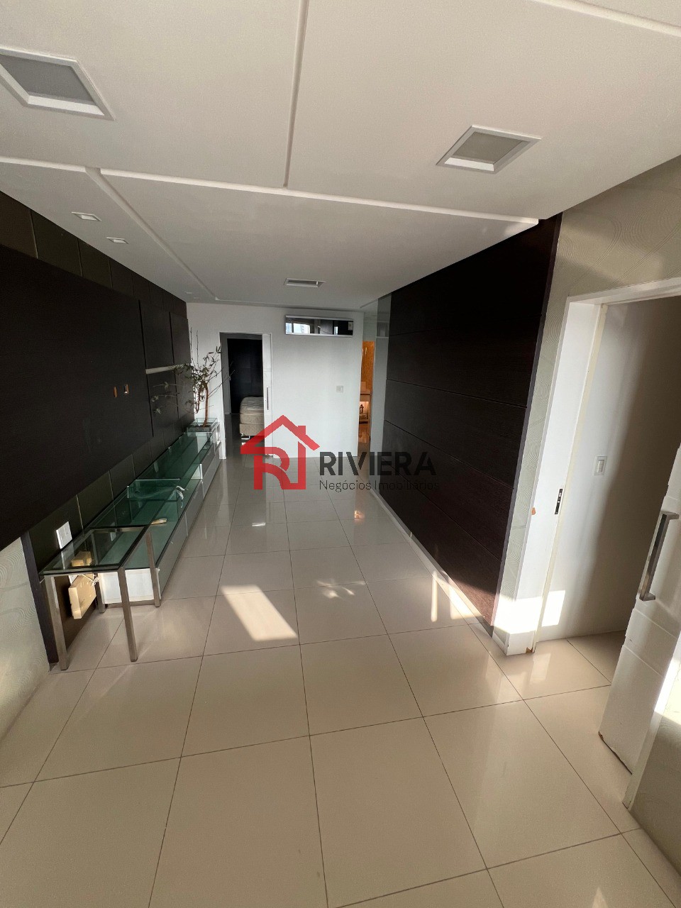 Apartamento para alugar com 4 quartos, 217m² - Foto 6