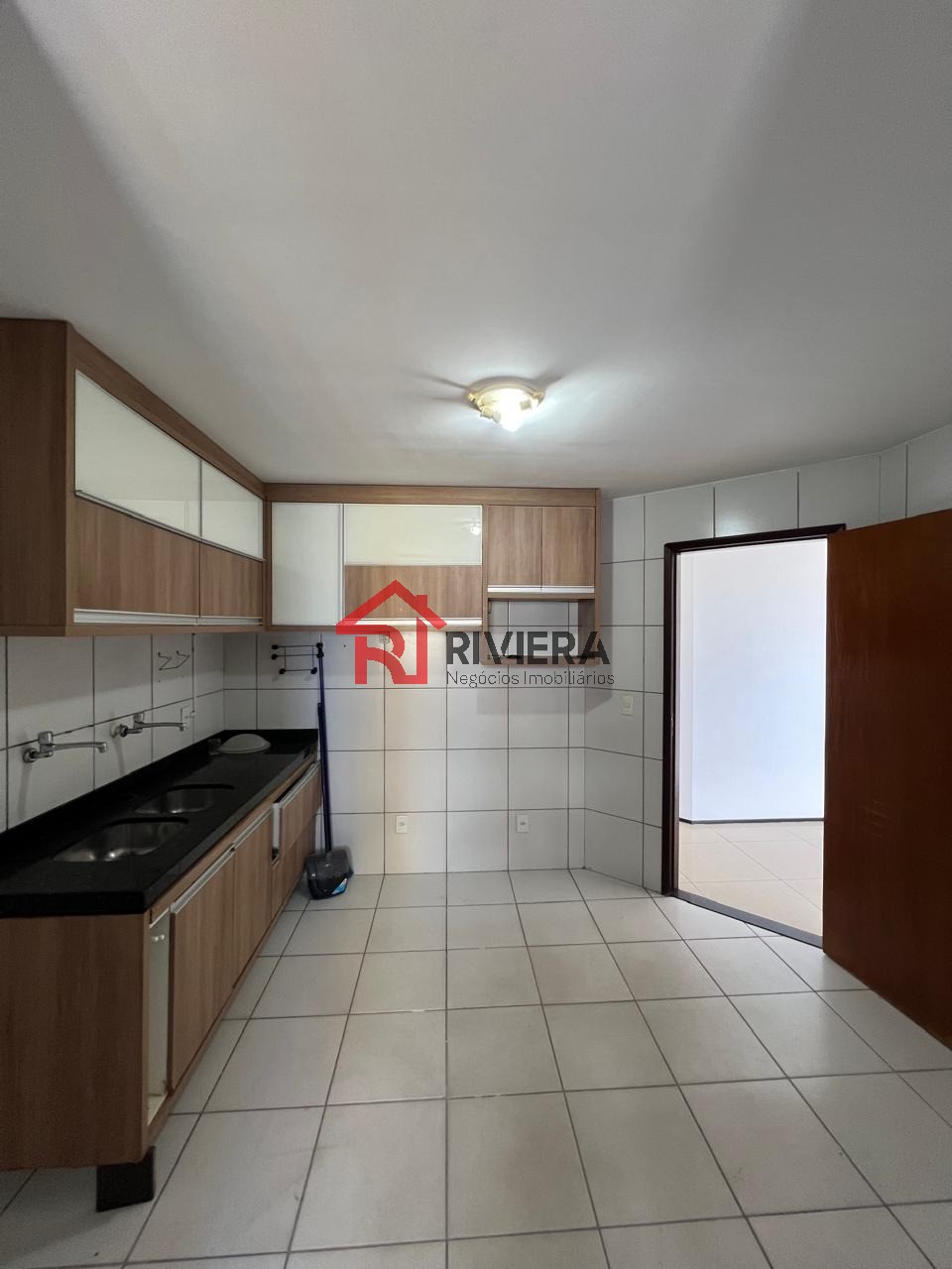 Apartamento à venda com 4 quartos, 210m² - Foto 9