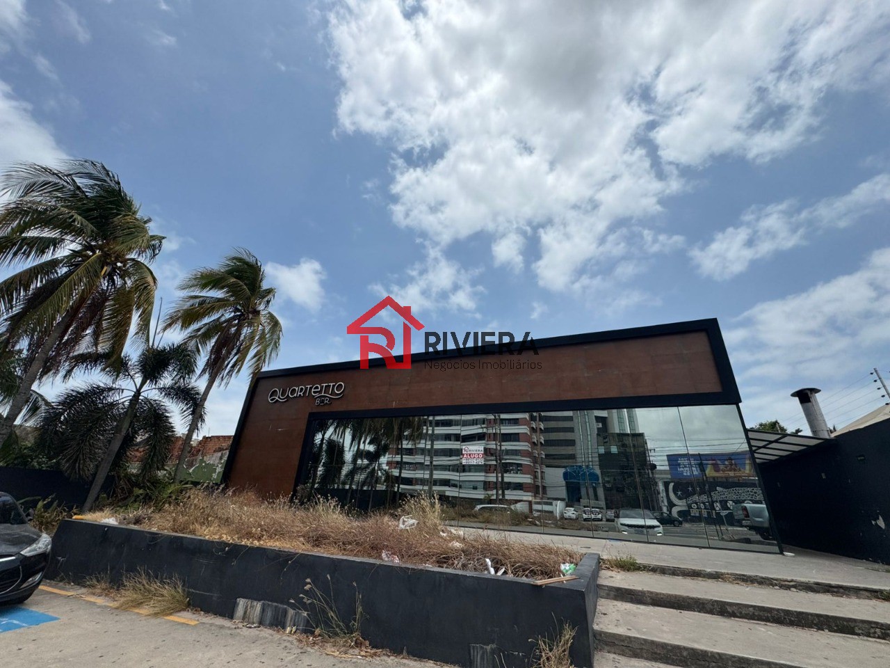 Prédio Inteiro - Foto 1