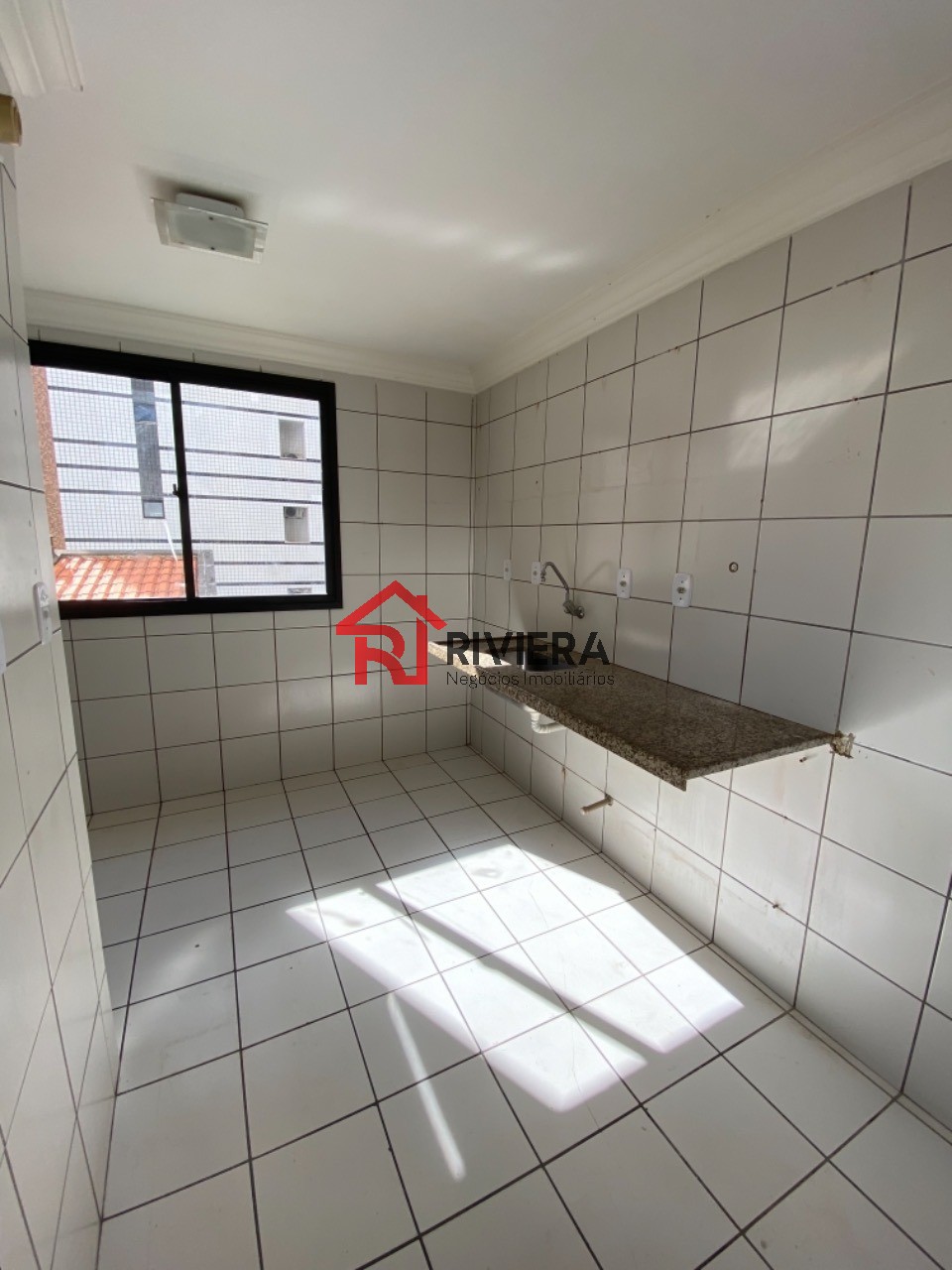 Apartamento à venda e aluguel com 2 quartos, 78m² - Foto 2