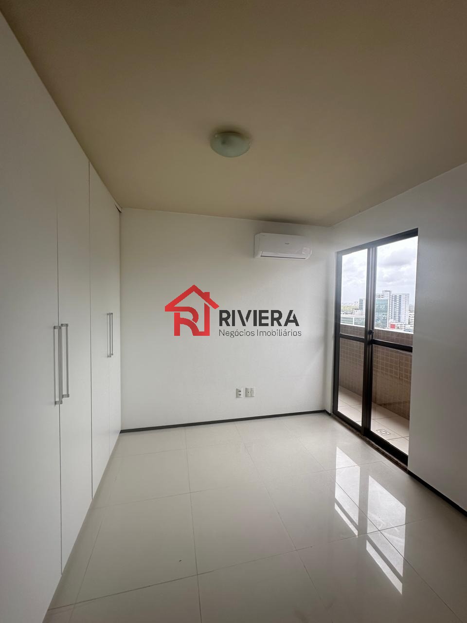 Apartamento à venda com 3 quartos, 106m² - Foto 6