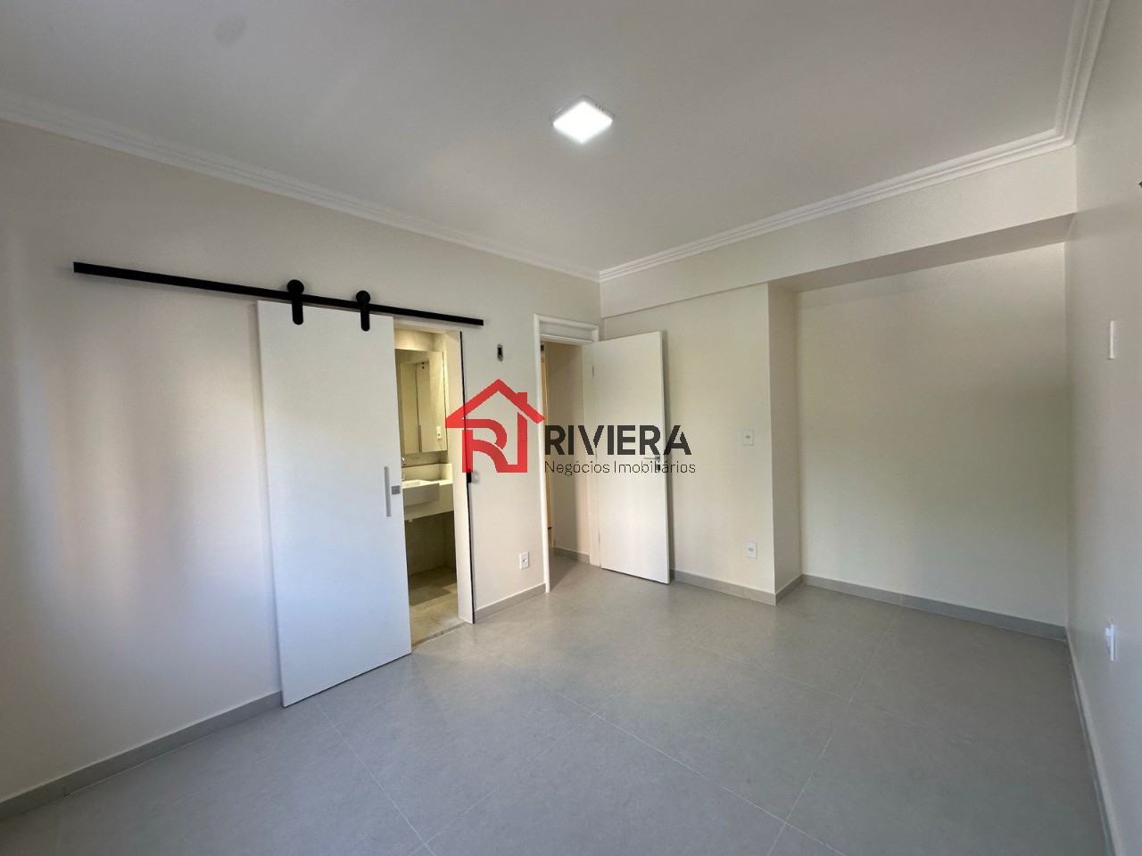 Apartamento à venda com 3 quartos, 132m² - Foto 3