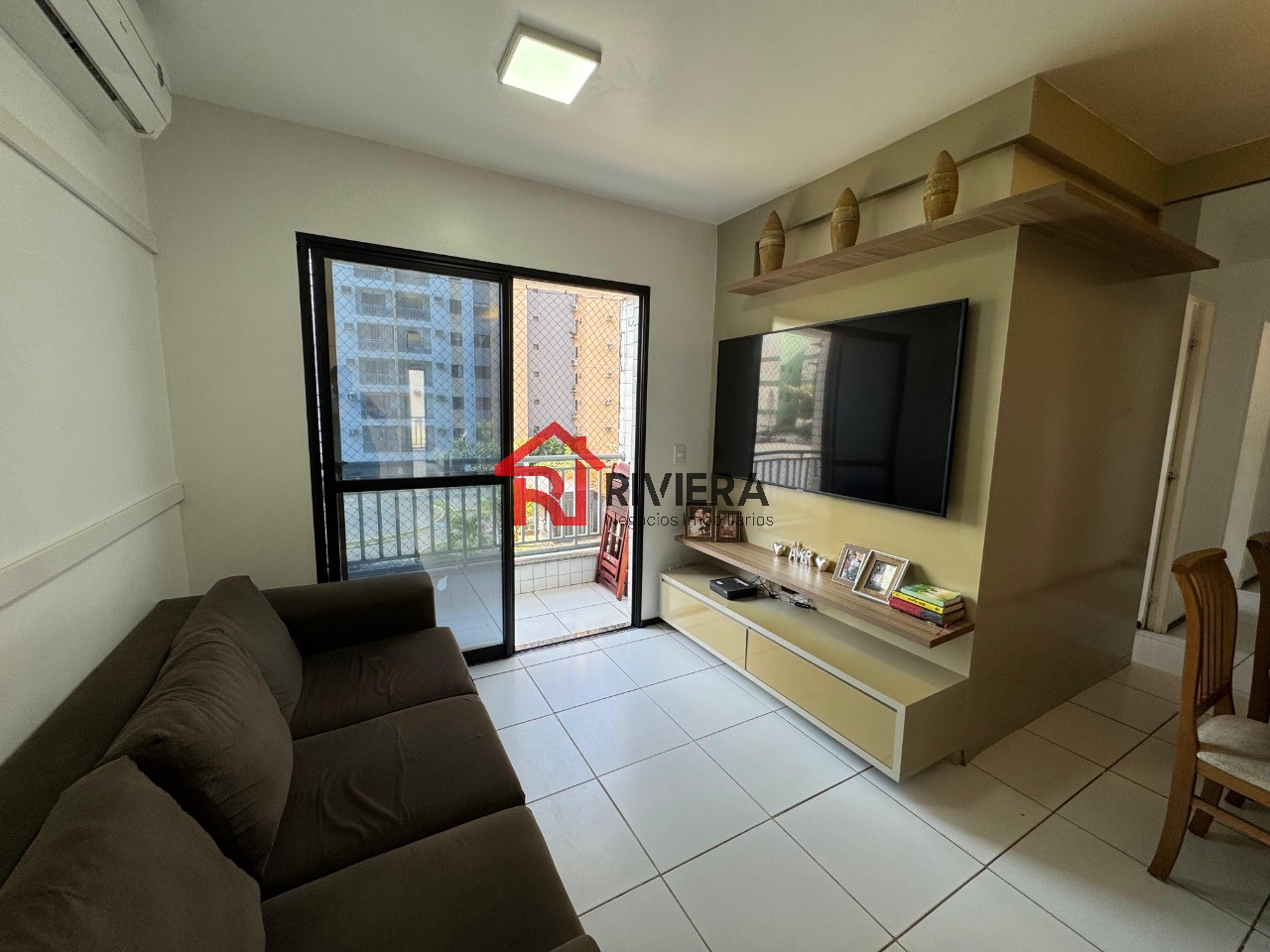 Apartamento à venda com 3 quartos, 73m² - Foto 2