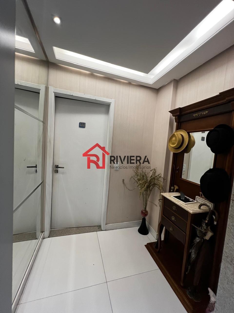 Apartamento à venda com 4 quartos, 239m² - Foto 16