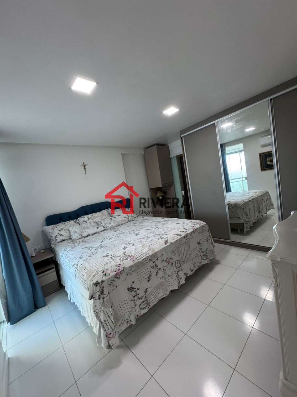 Apartamento à venda com 4 quartos, 200m² - Foto 9