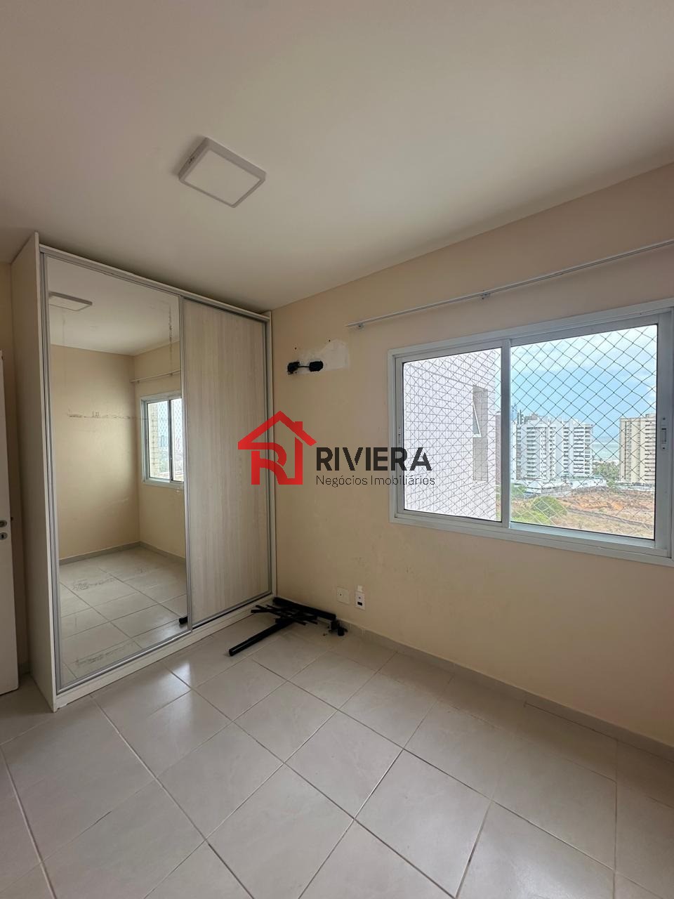 Apartamento para alugar com 4 quartos, 187m² - Foto 6