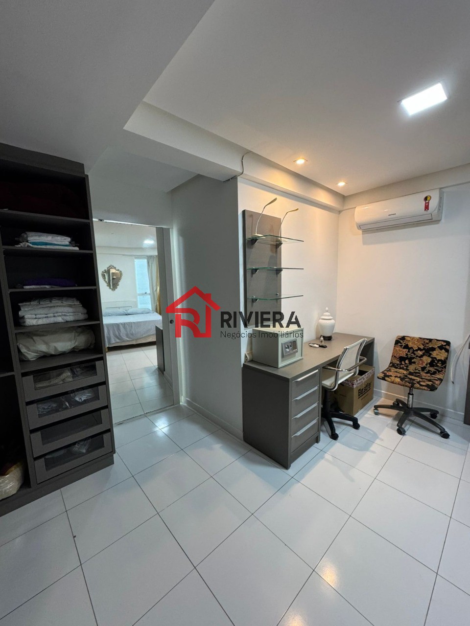 Apartamento à venda com 4 quartos, 200m² - Foto 18