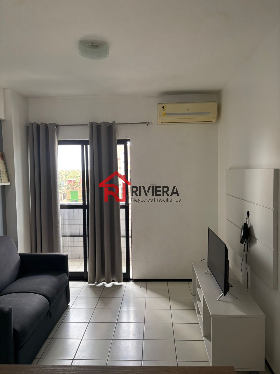 Apartamento para alugar com 1 quarto, 37m² - Foto 2