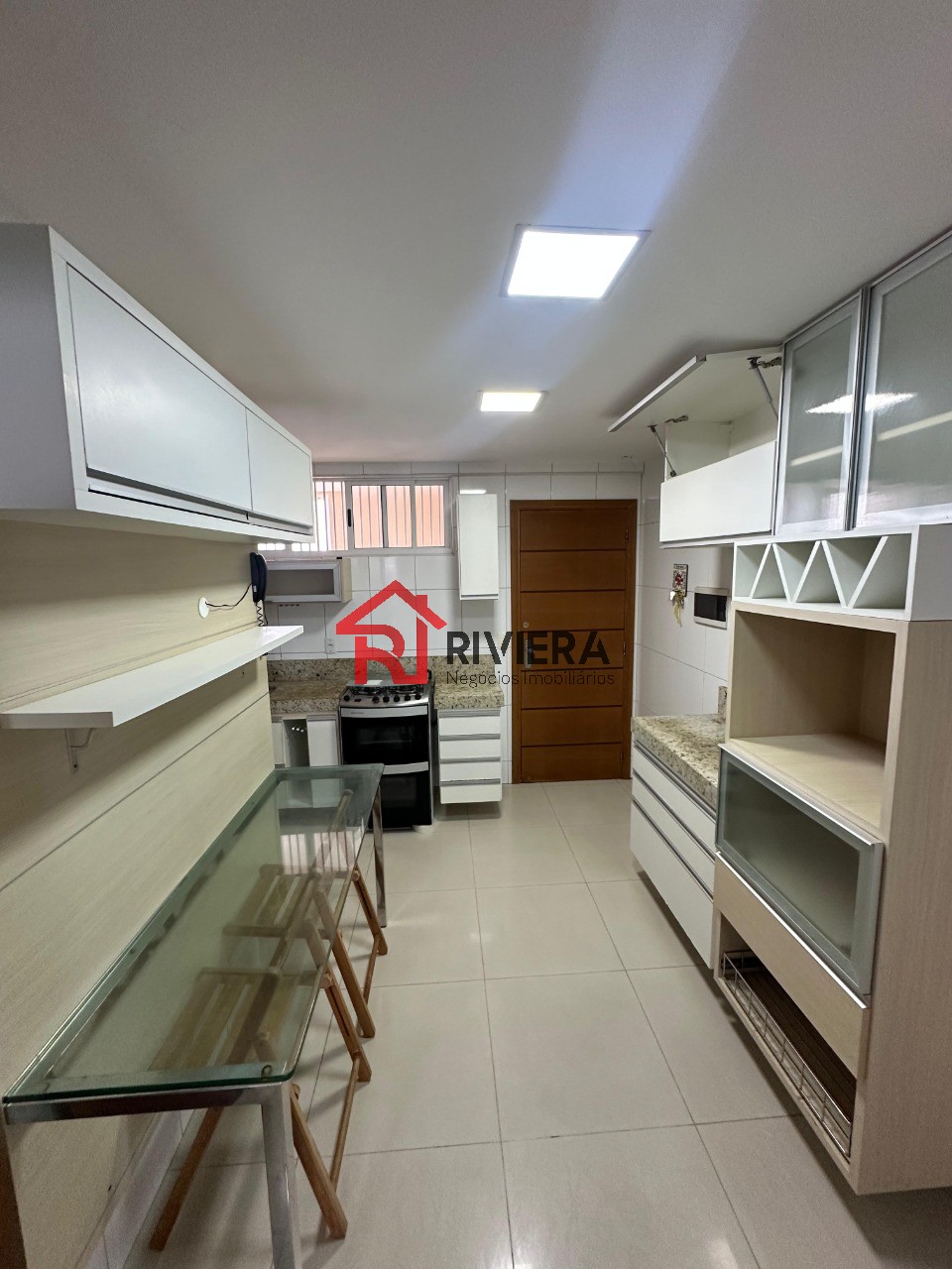 Apartamento para alugar com 4 quartos, 138m² - Foto 8