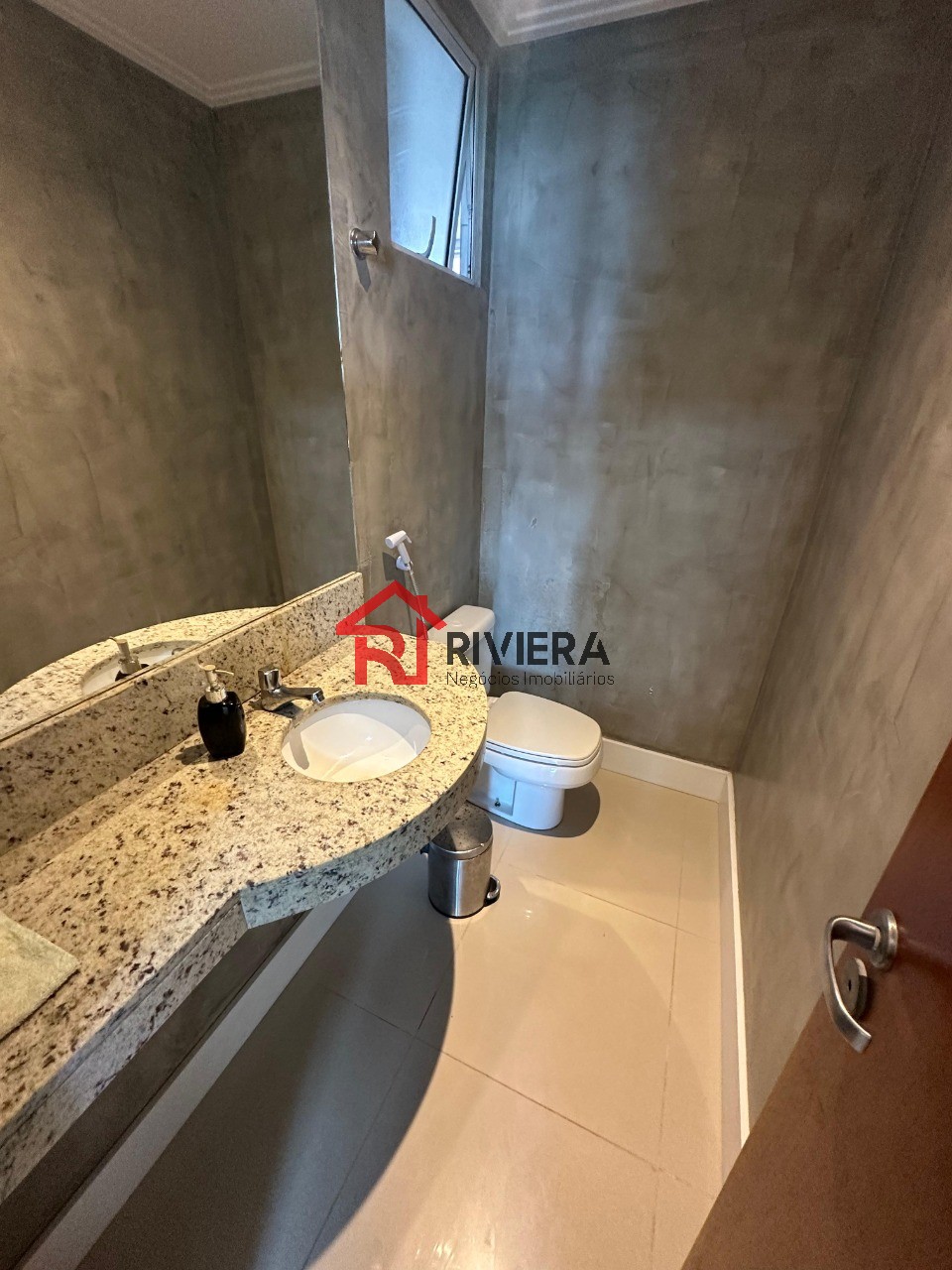 Apartamento para alugar com 4 quartos, 138m² - Foto 12