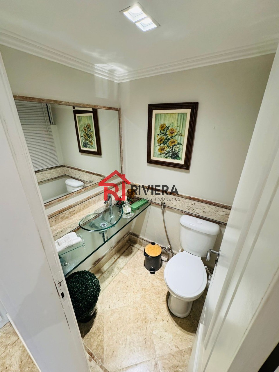 Apartamento à venda com 3 quartos, 160m² - Foto 4