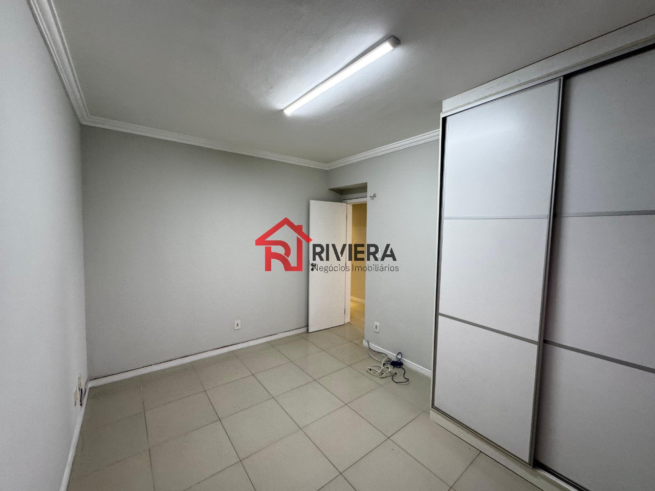 Apartamento à venda e aluguel com 3 quartos, 119m² - Foto 3