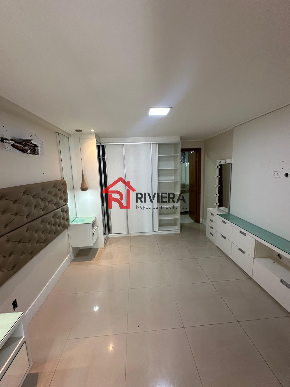 Apartamento para alugar com 4 quartos, 138m² - Foto 14