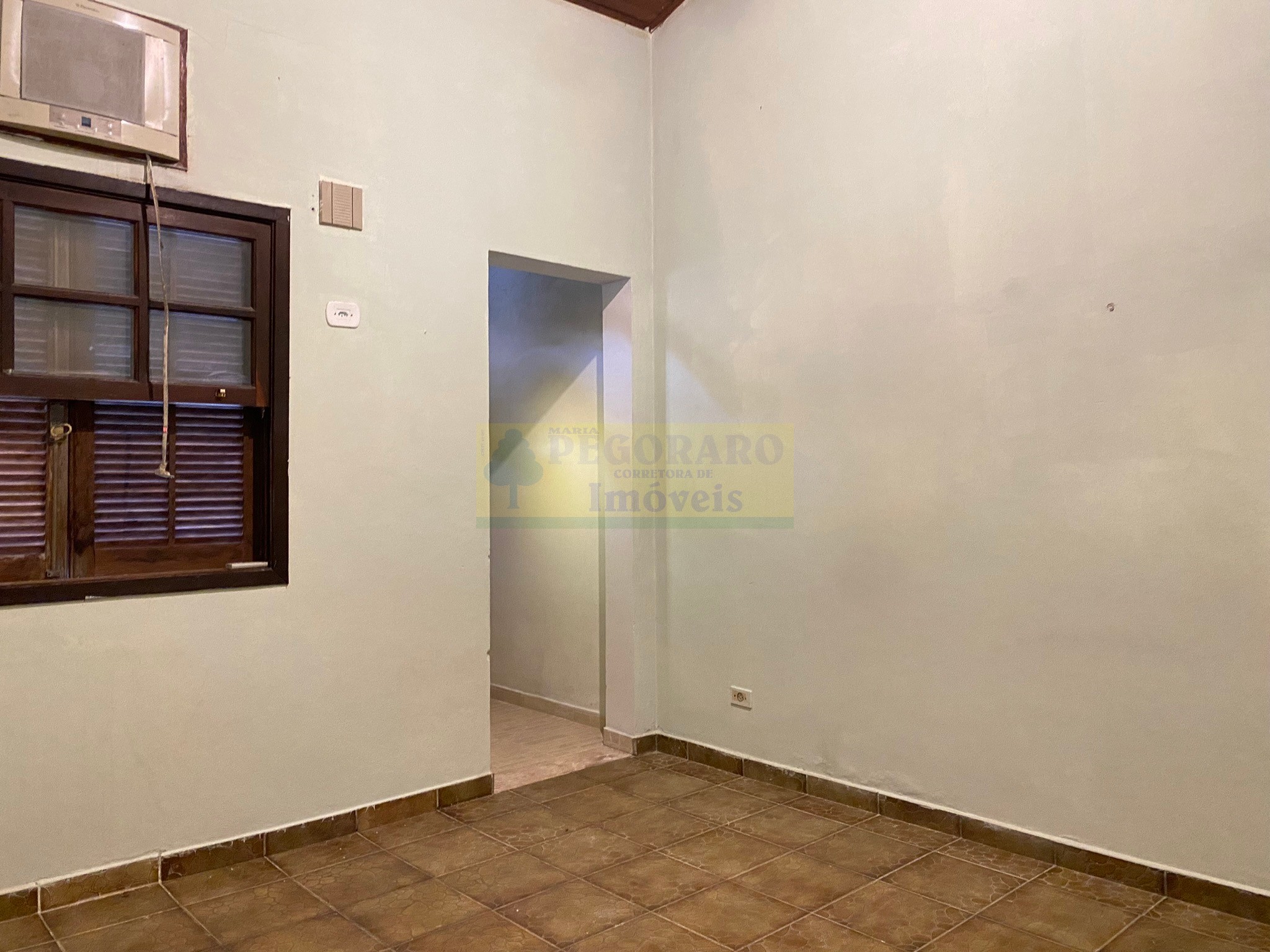 Casa à venda com 4 quartos, 220m² - Foto 16