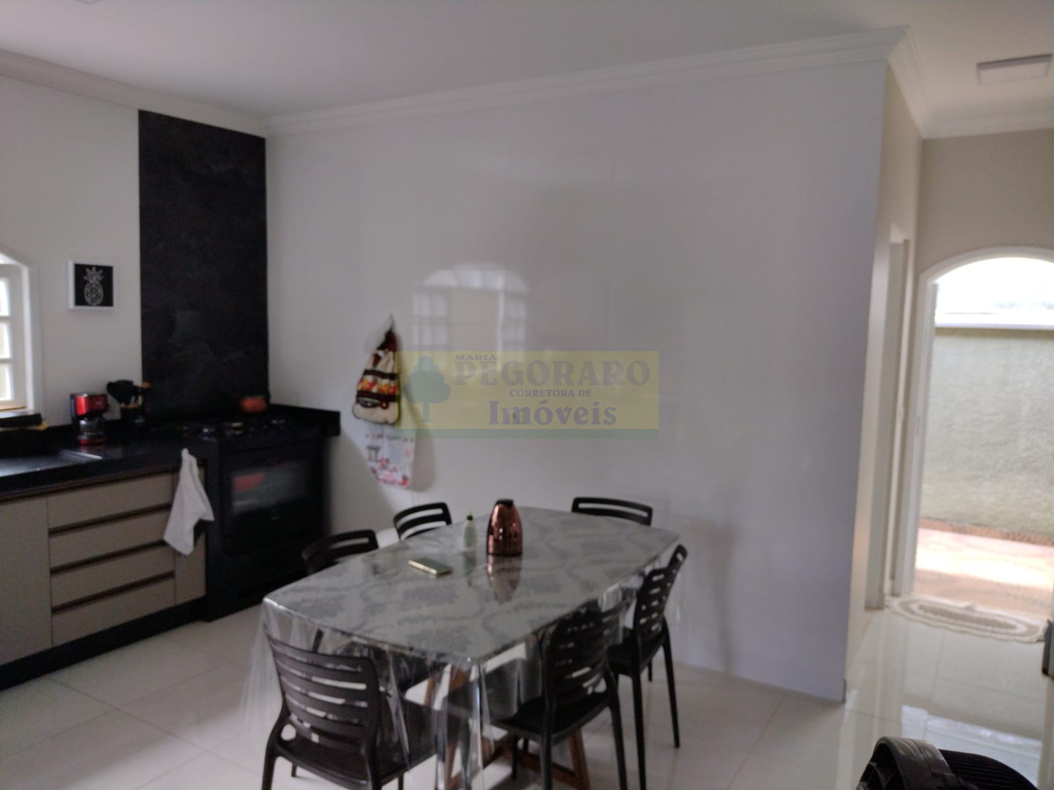 Casa à venda com 3 quartos, 181m² - Foto 8