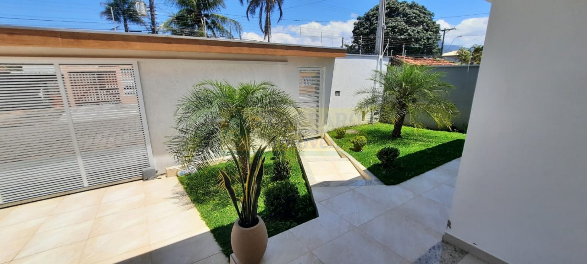 Casa à venda com 4 quartos, 300m² - Foto 11