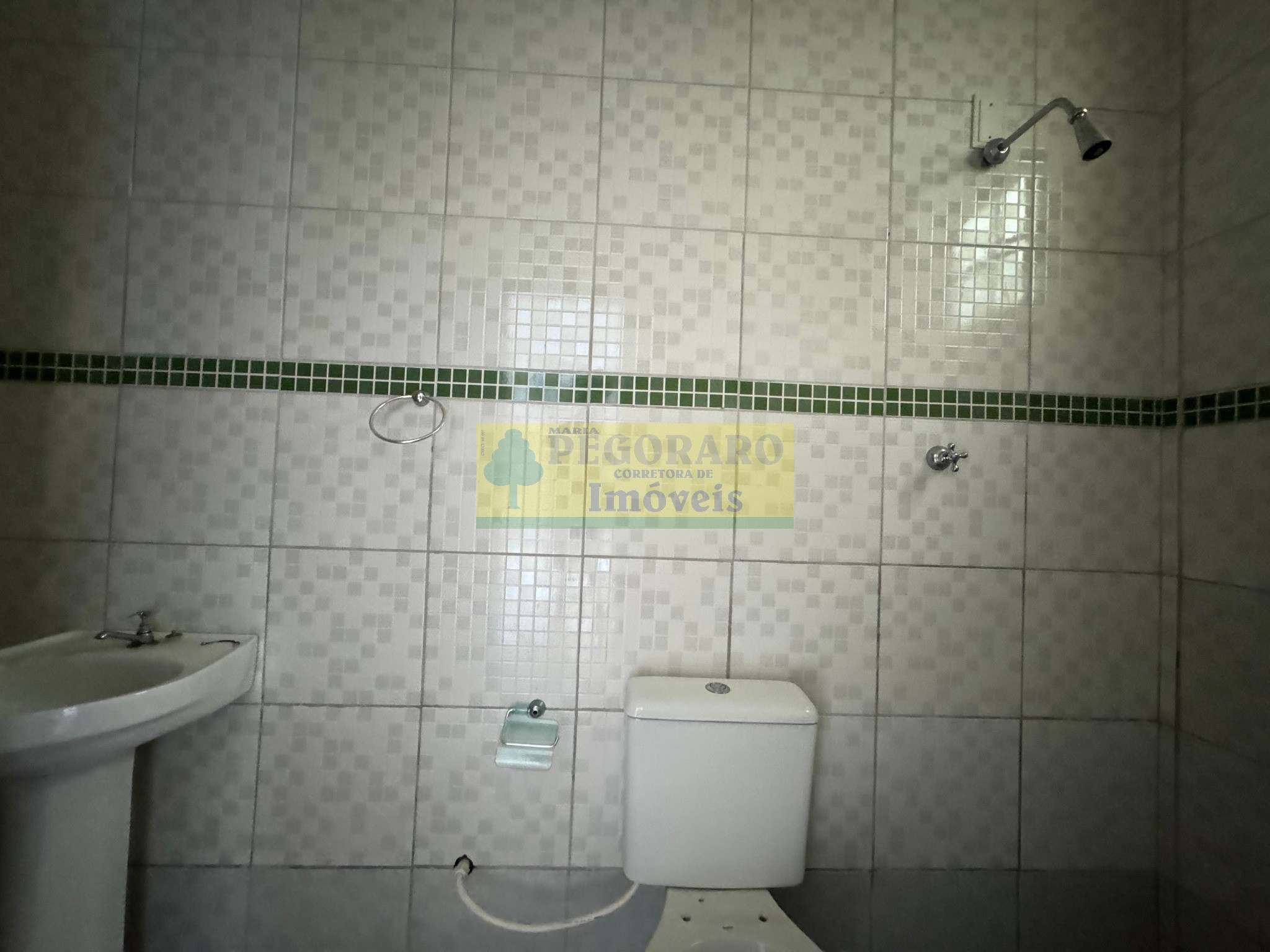 Casa à venda e aluguel com 2 quartos, 200m² - Foto 25