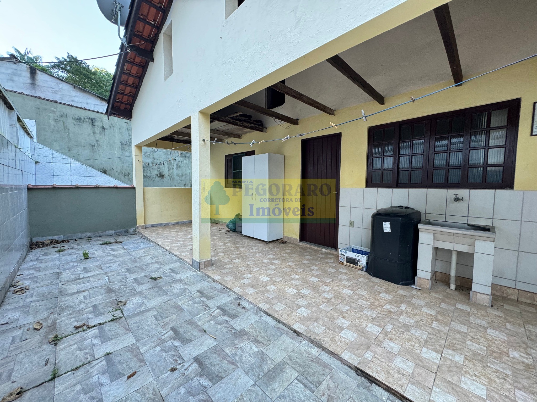 Casa à venda e aluguel com 2 quartos, 200m² - Foto 16