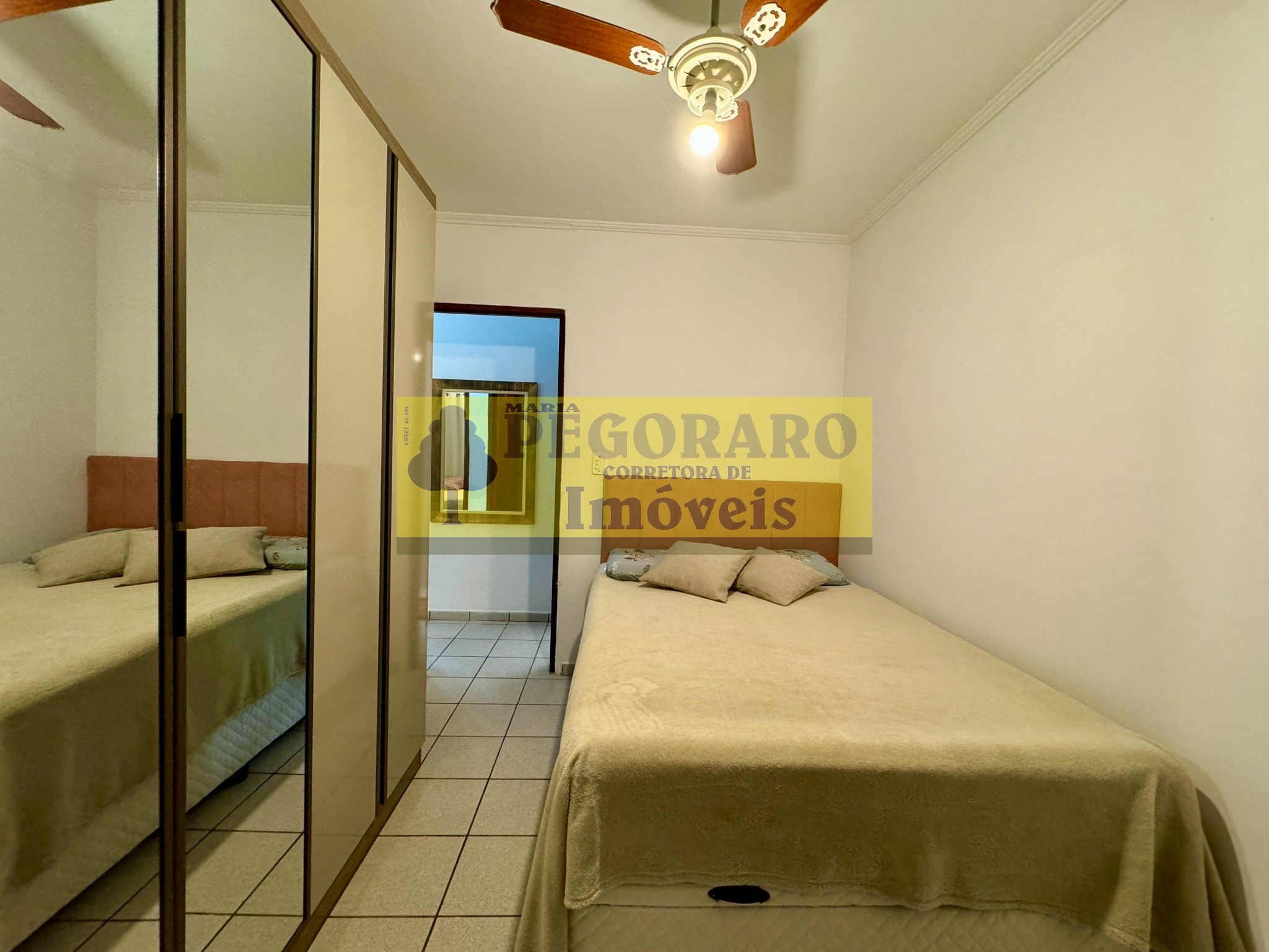 Casa à venda com 2 quartos, 60m² - Foto 12