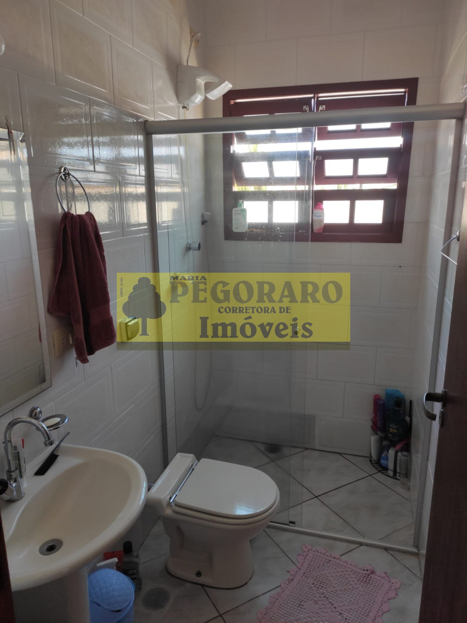 Casa à venda com 6 quartos, 250m² - Foto 15