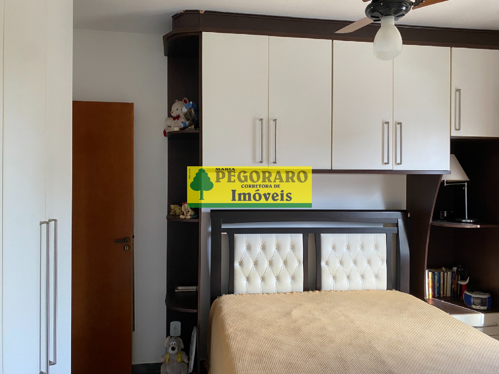 Apartamento à venda com 2 quartos, 77m² - Foto 20