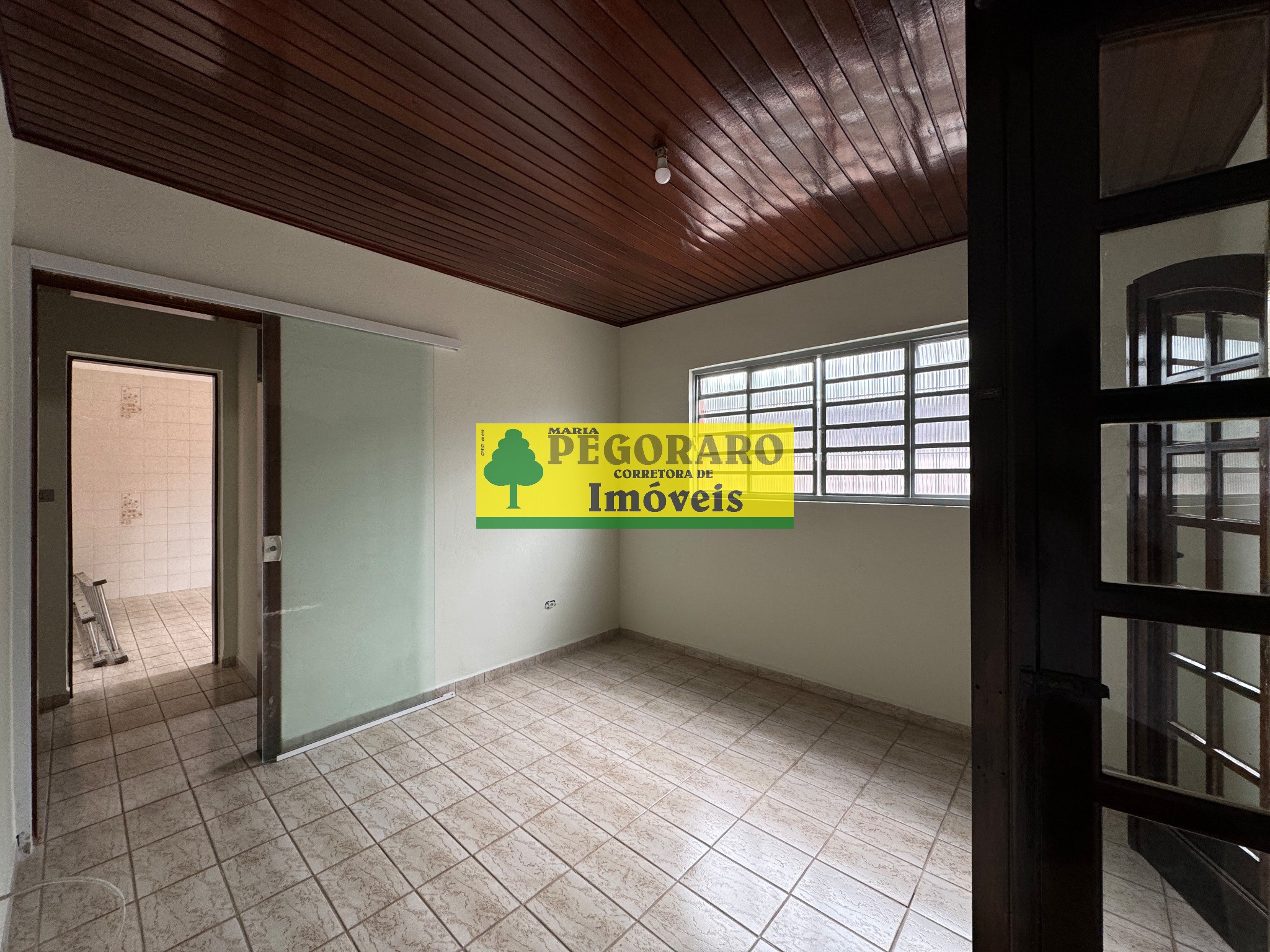 Casa para alugar com 2 quartos, 115m² - Foto 3