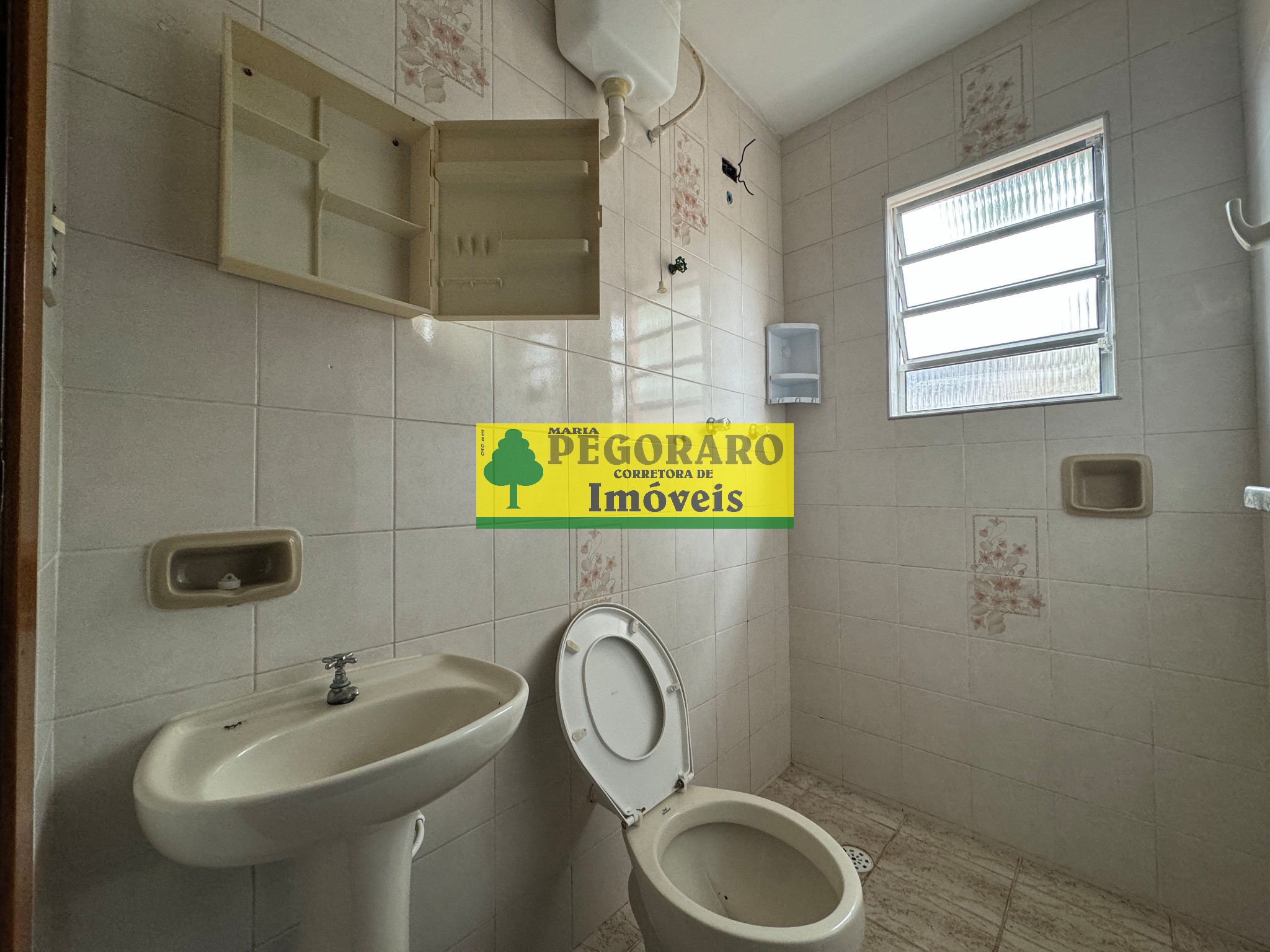 Casa para alugar com 2 quartos, 115m² - Foto 11