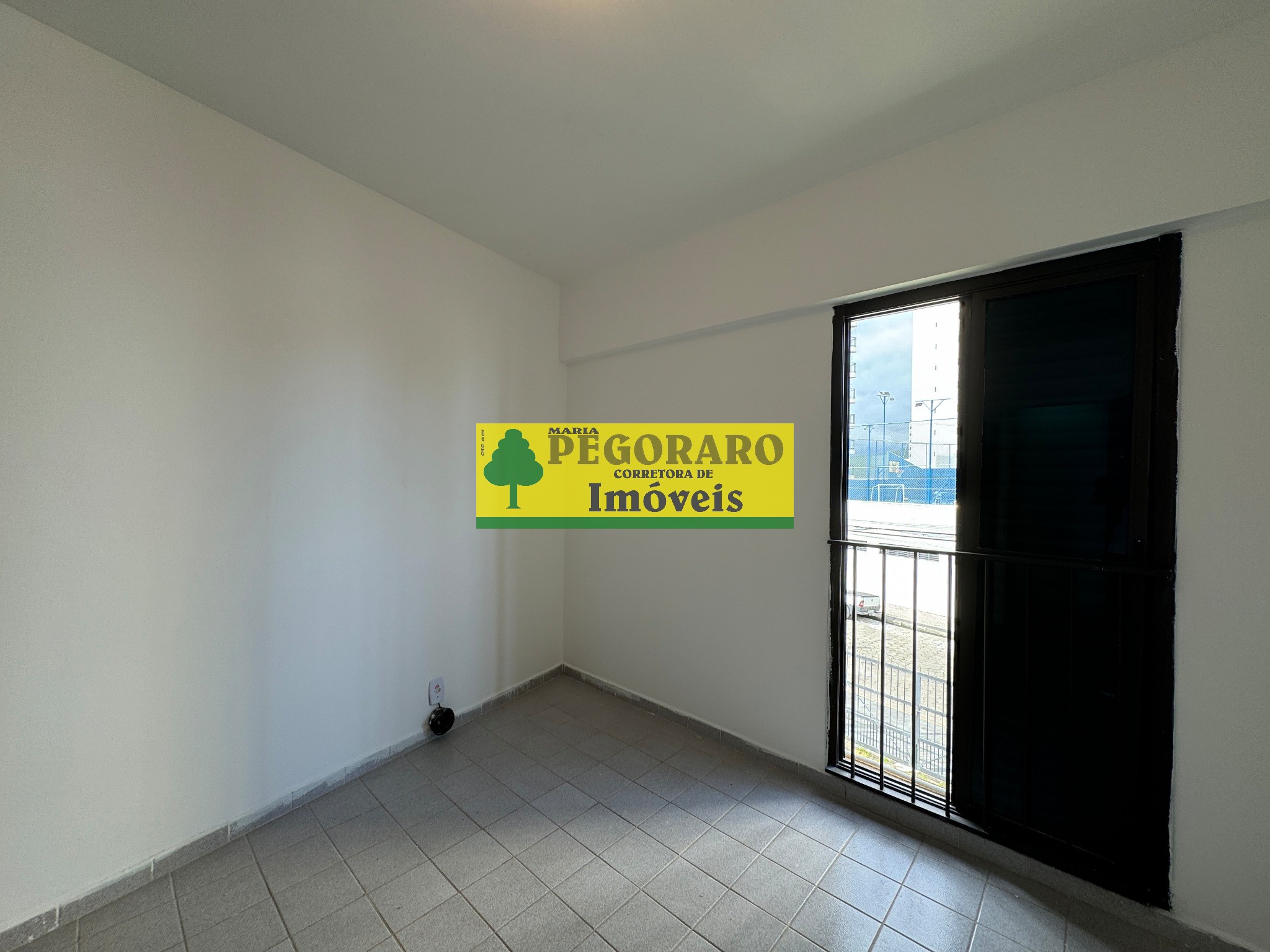 Apartamento à venda com 2 quartos, 65m² - Foto 13