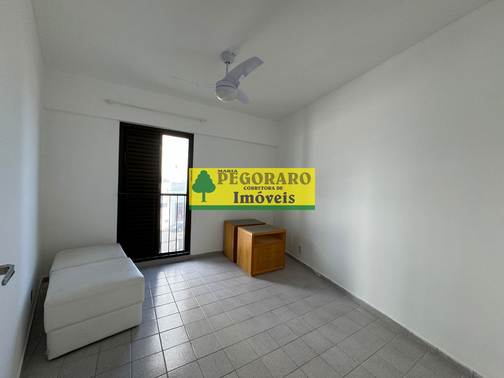 Apartamento à venda com 2 quartos, 65m² - Foto 18