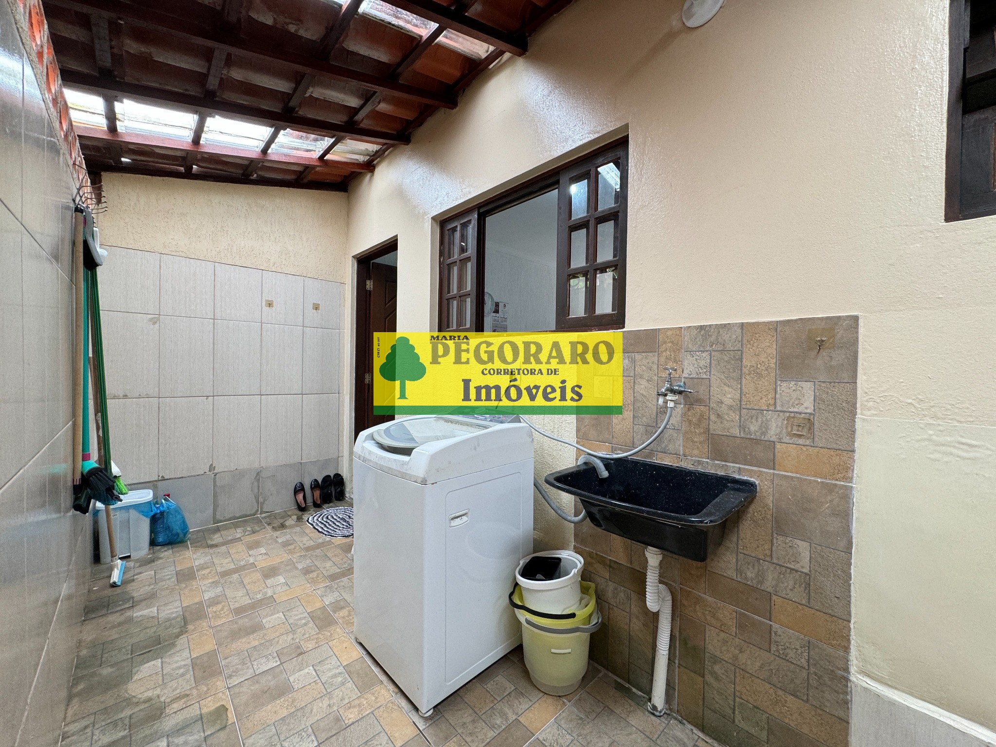 Casa à venda com 2 quartos, 55m² - Foto 16