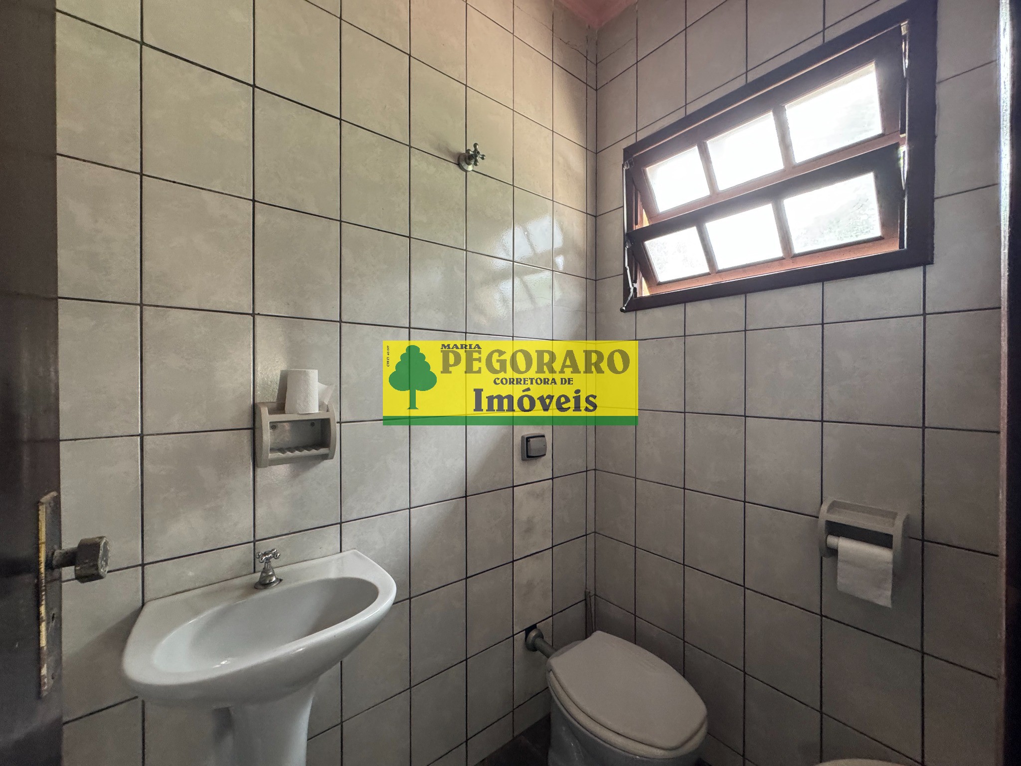 Casa à venda e aluguel com 2 quartos, 60m² - Foto 28