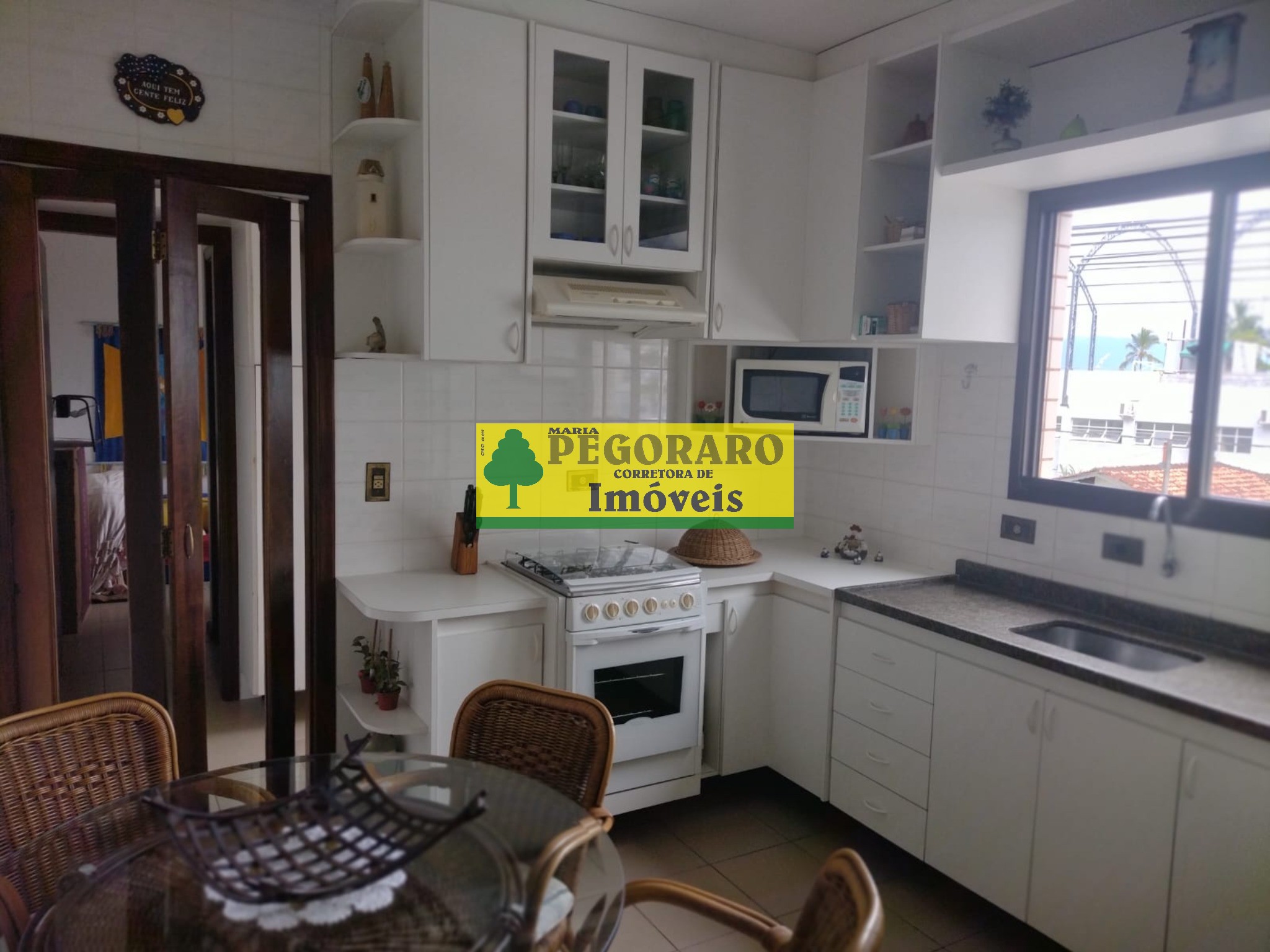 Apartamento à venda com 4 quartos, 136m² - Foto 3