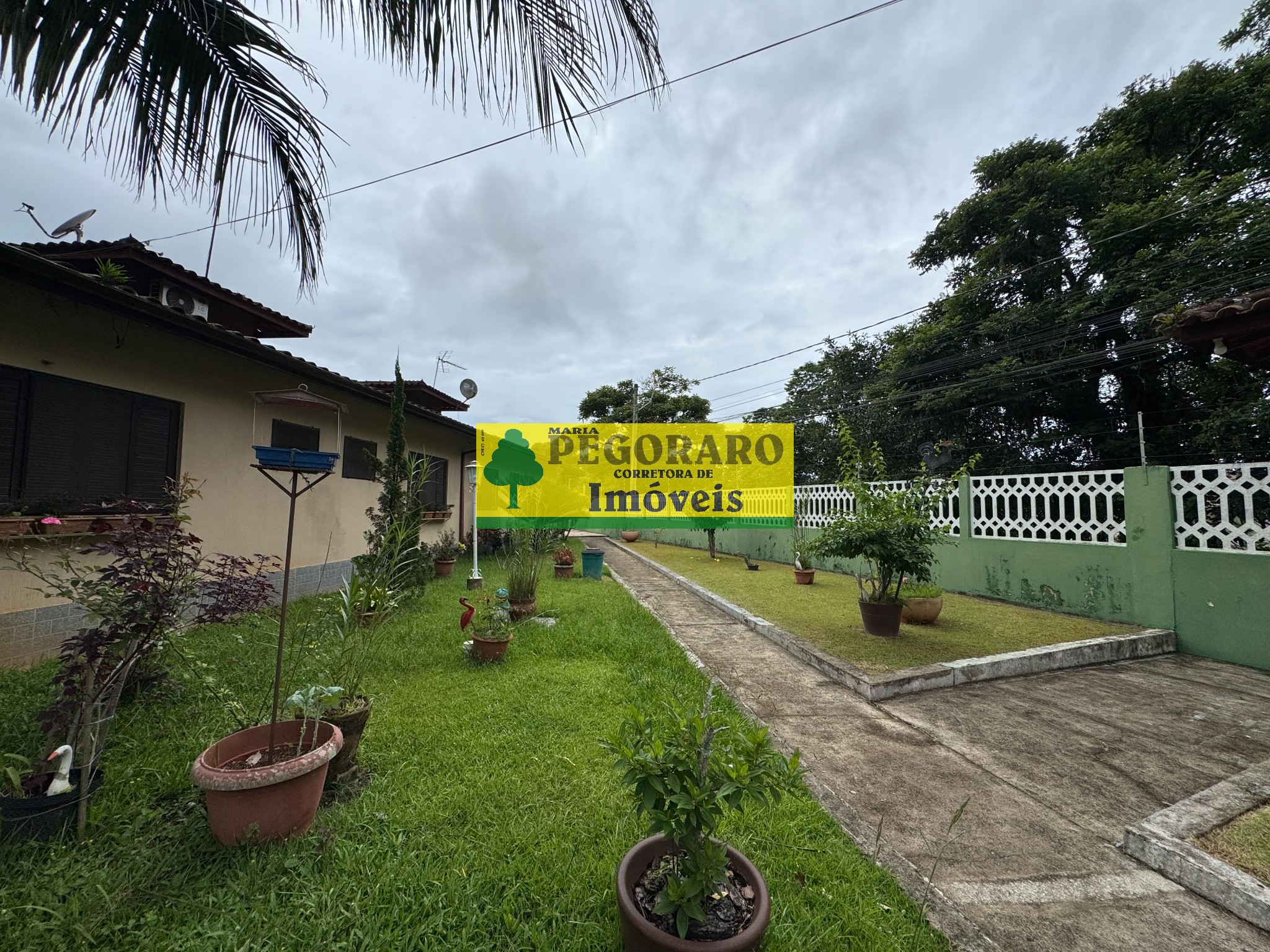 Casa à venda e aluguel com 2 quartos, 60m² - Foto 16