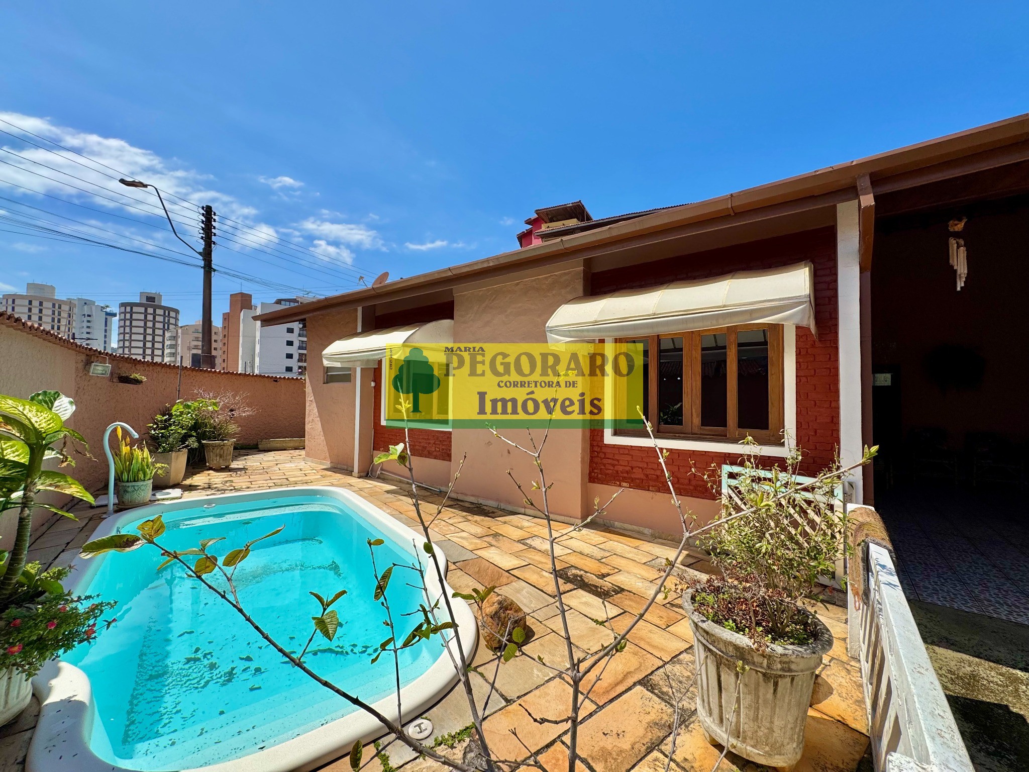 Casa, 4 quartos, 249 m² - Foto 35