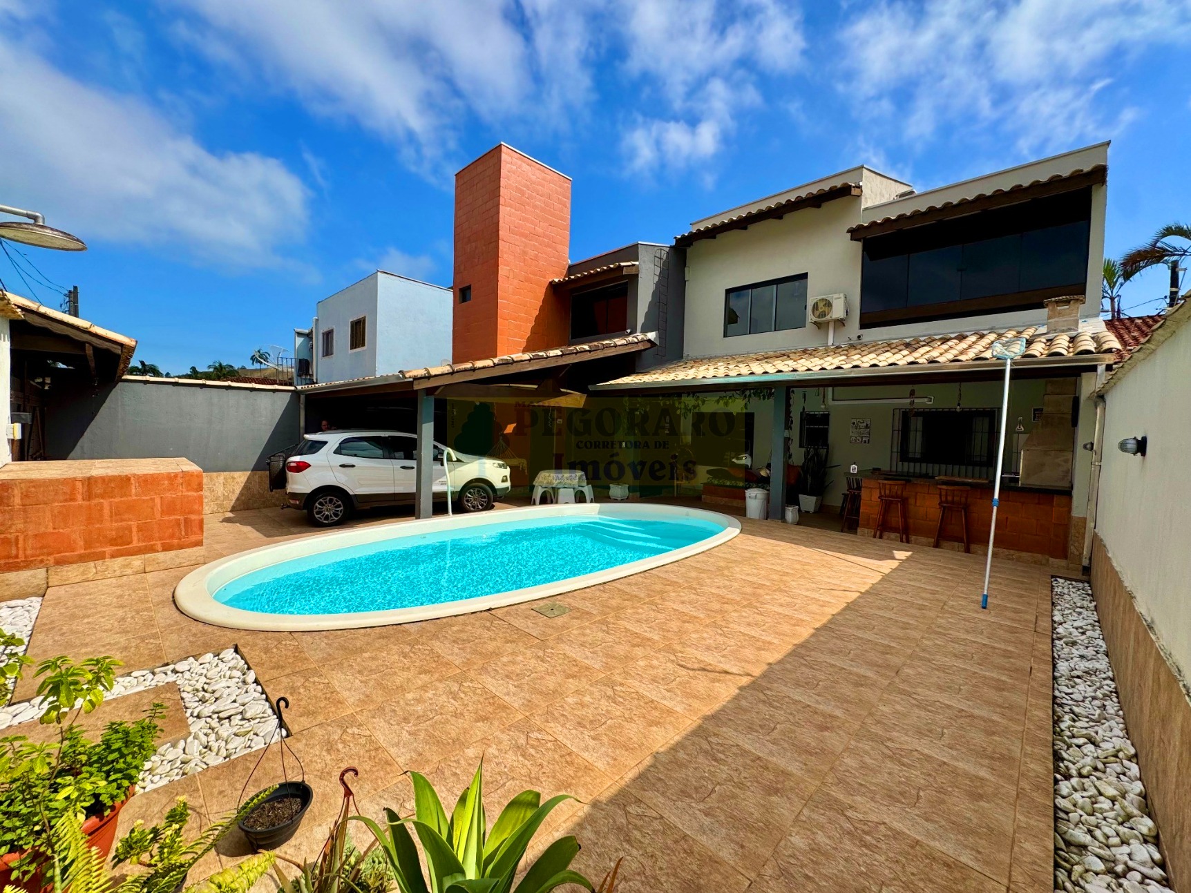 Casa, 7 quartos, 288 m² - Foto 1