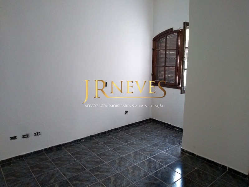 Sobrado à venda com 6 quartos, 226m² - Foto 12