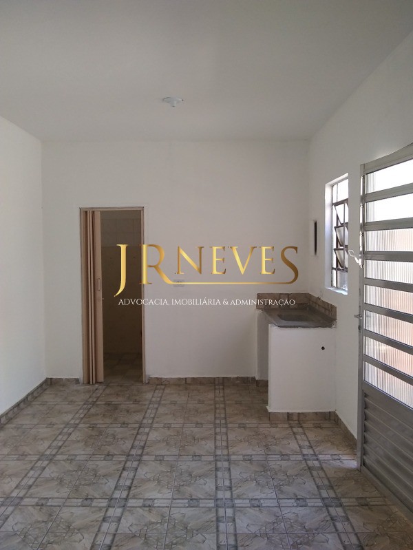 Casa à venda com 4 quartos, 100m² - Foto 12