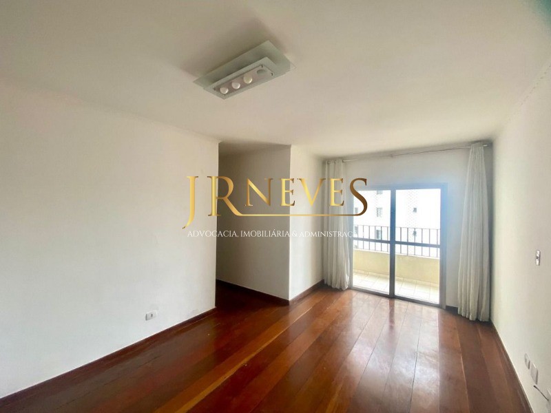 Apartamento à venda com 3 quartos, 80m² - Foto 1