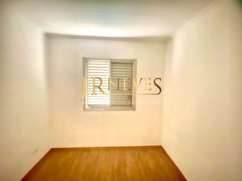 Apartamento à venda com 3 quartos, 80m² - Foto 4