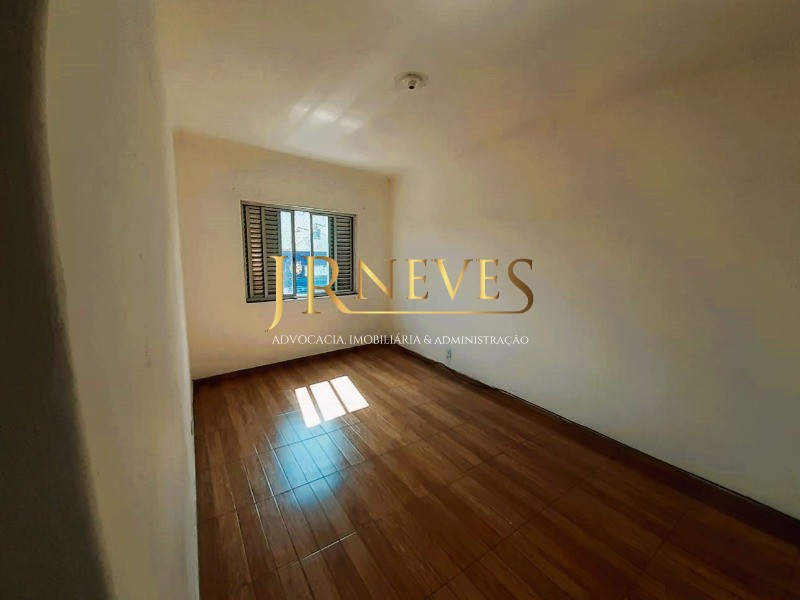 Apartamento para alugar com 2 quartos, 242m² - Foto 1