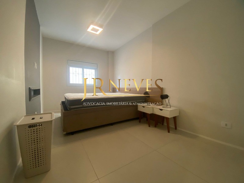 Apartamento para alugar com 2 quartos, 64m² - Foto 12