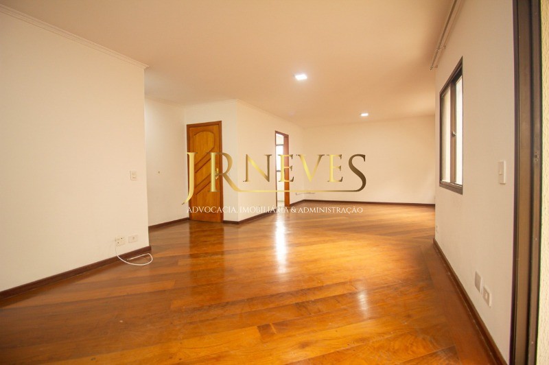 Apartamento à venda com 4 quartos, 140m² - Foto 28