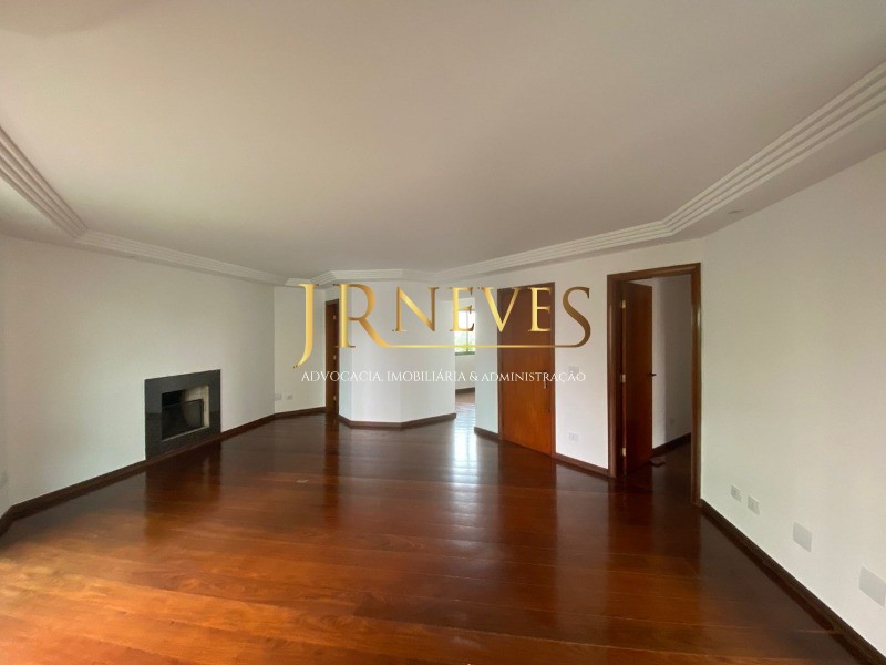 Apartamento à venda com 3 quartos, 157m² - Foto 4