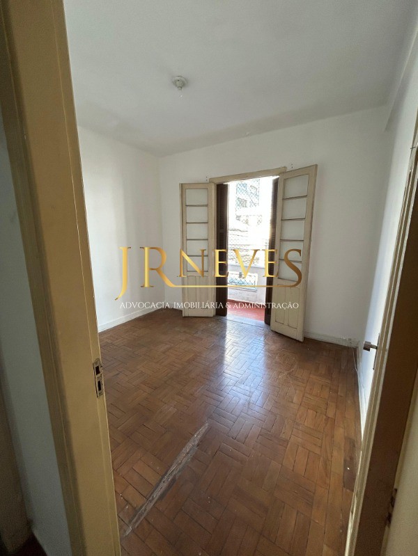 Apartamento para alugar com 2 quartos, 70m² - Foto 18