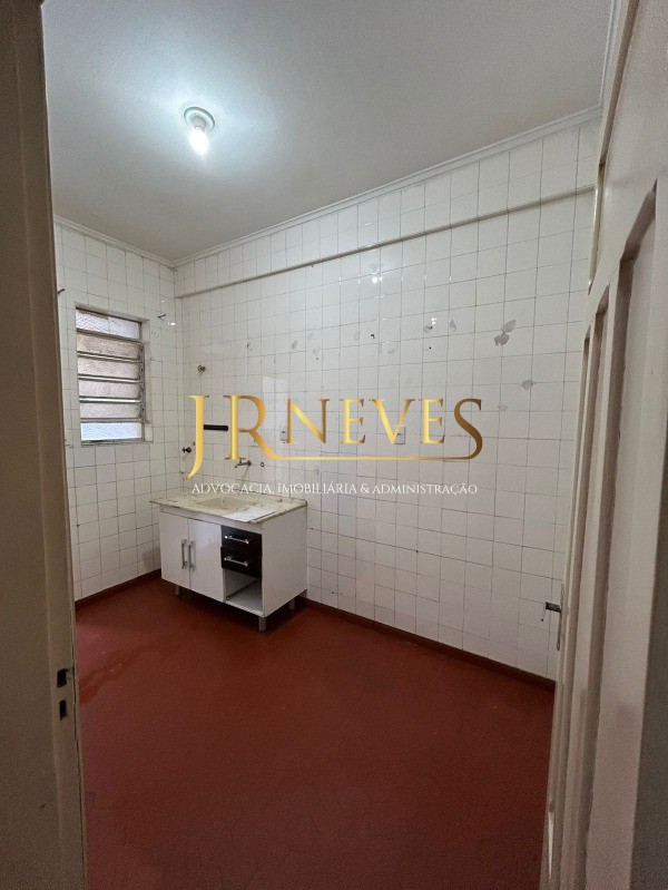 Apartamento para alugar com 2 quartos, 70m² - Foto 42