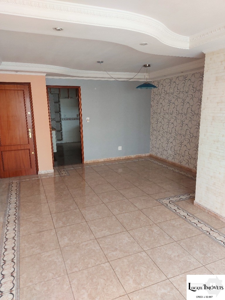 Apartamento à venda com 3 quartos, 112m² - Foto 3